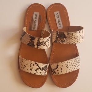 Steve Madden Snake Print Sandals 8 Black Cream